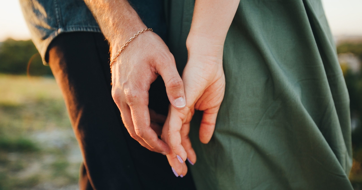 La Femme de Vos Rêves : 12 Qualités qui Vous Faisaient Ne Jamais la Lâcher