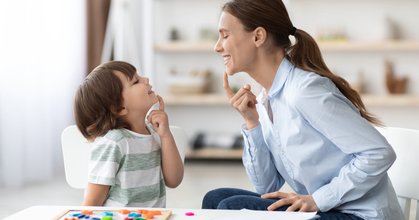 Un Enseignant Partage 10 Phrases Efficaces pour Aider les Enfants à Réguler leurs Émotions