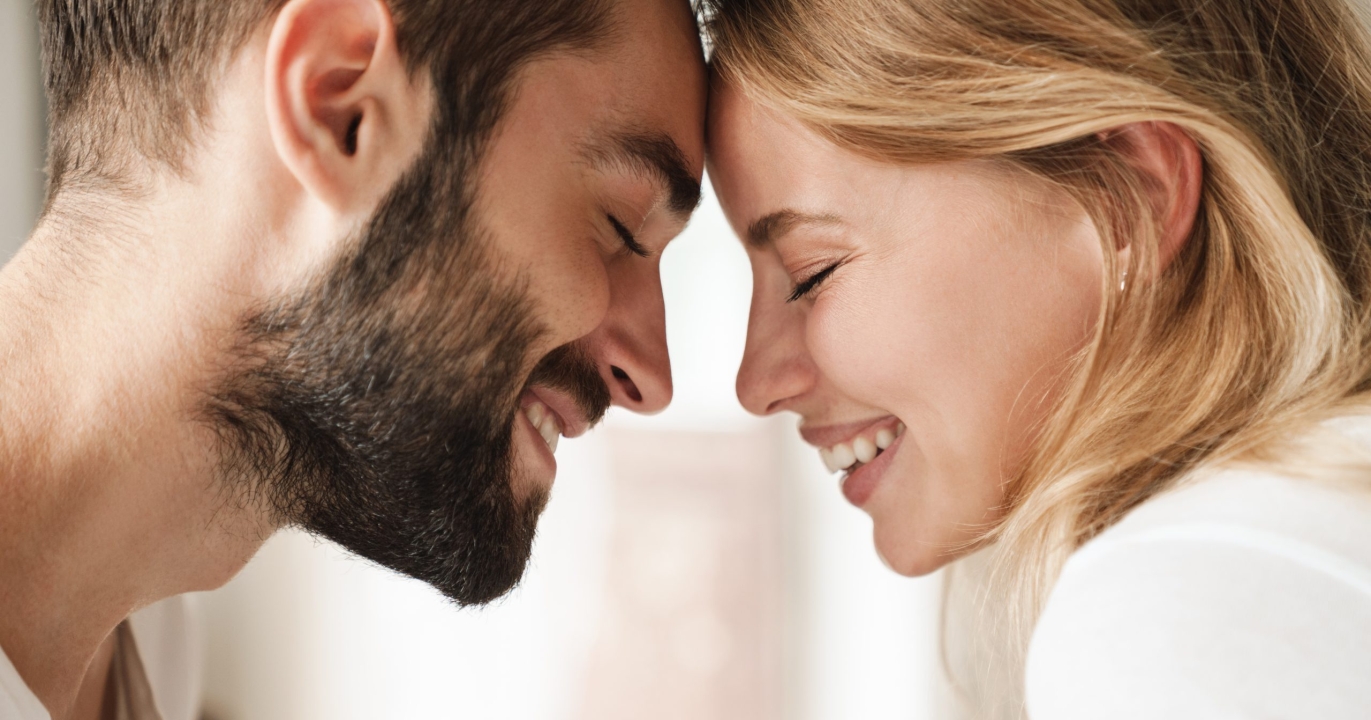 Les signes subtils d’un amour profond et d’un engagement total dans une relation